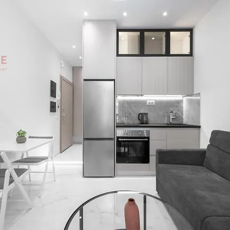 Belezza, Nilie Hospitality Mgmt Apartment *